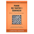 Forside af "Panik og taktik – Bind 3" af Carsten Hansen med partier fra sjældne åbninger og taktiske fælder.