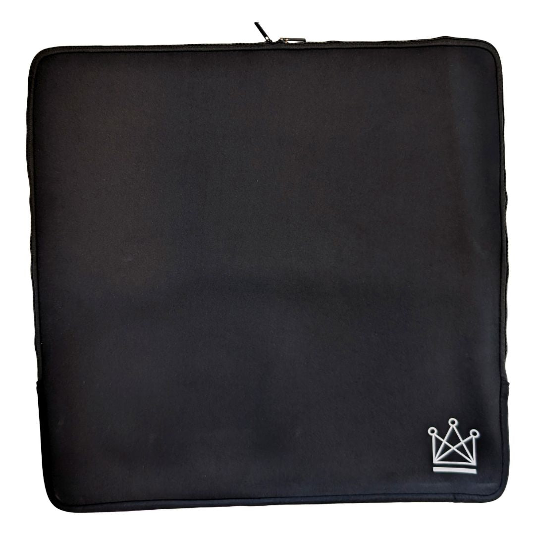 Skakbræt-cover med lynlås i sort neopren - for sikker opbevaring og transport at skakbrætter