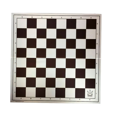 Skakbræt der anvendes til skolernes skakdag i plast med notation og skoleskak.dk noteret i brættets nedre hjørne