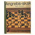 Forside af bogen Angrebs-skak af Svend Novrup.