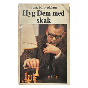 Forsiden af bogen Hyg Dem med skak