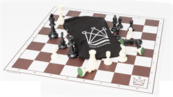 Skakshoppens mest populære skakspil med skakbrikker, skakbræt og ekstra stærk bomuldspose